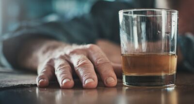 Kim jest suchy alkoholik?